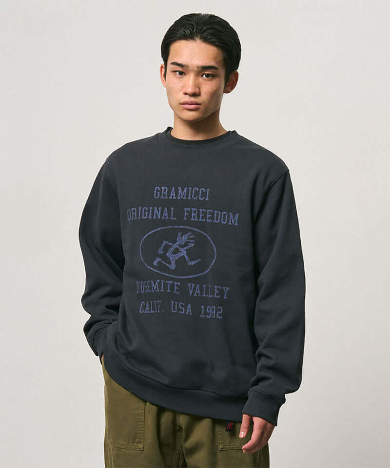 Gramicci Yosemite Valley Sweatshirt Color: VINTAGE BLACK